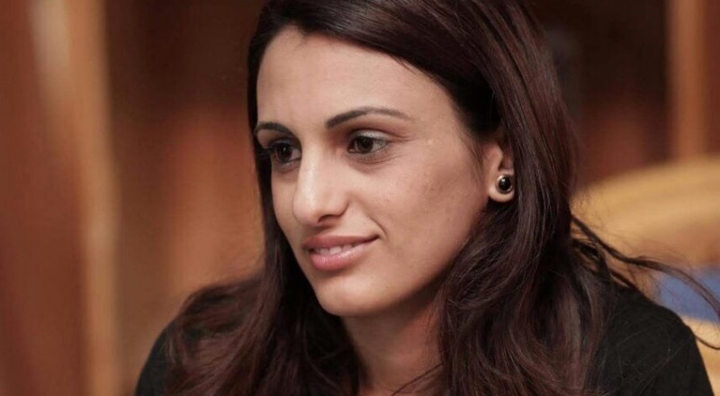 ملاك مصالحة تدعو للانضمام لبرنامج بناء شخصيات قيادية مستقبلية ملاك مصالحة تدعو للانضمام لبرنامج بناء شخصيات قيادية مستقبلية